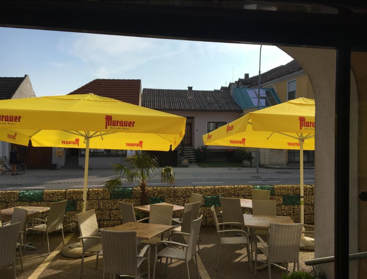 Weinhotel Kirchenwirt Gols Exterior photo